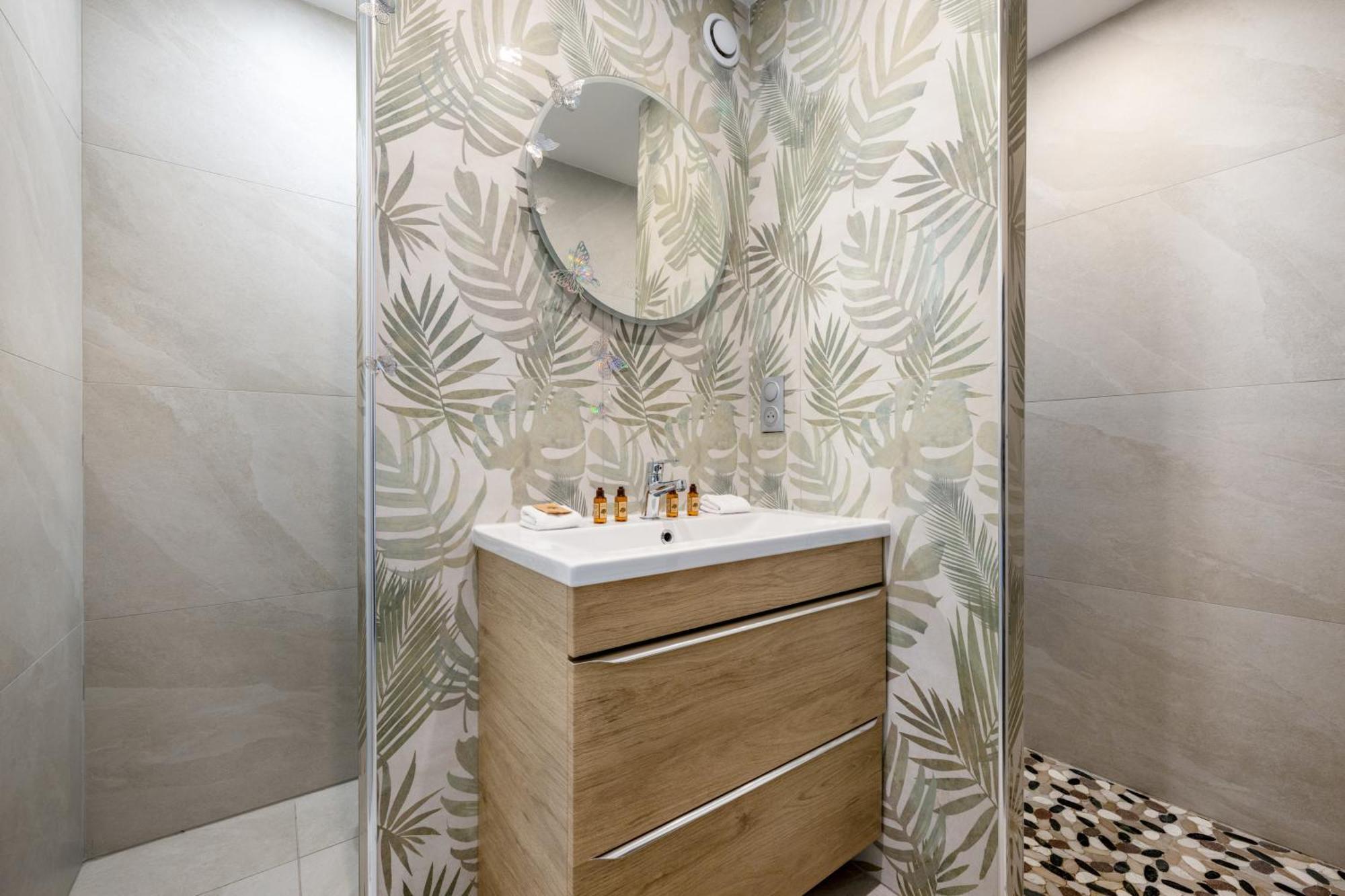 Le Coq Victor Hugo - Garage - Ac - Wifi - Quiet Apartment Roquebrune-Cap-Martin Ngoại thất bức ảnh